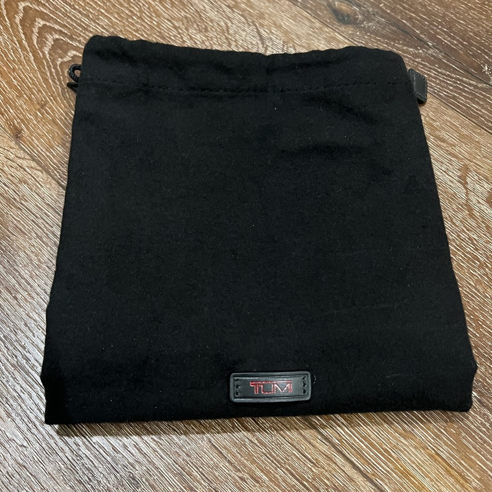 Tumi large dust black dust bag 23” X 23”